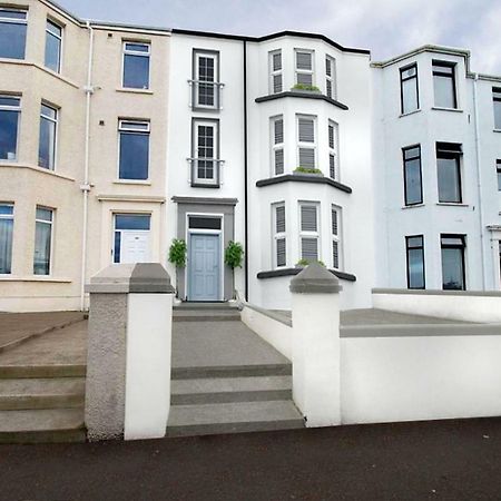 Apartmán 107 Eglinton Street Portrush Exteriér fotografie